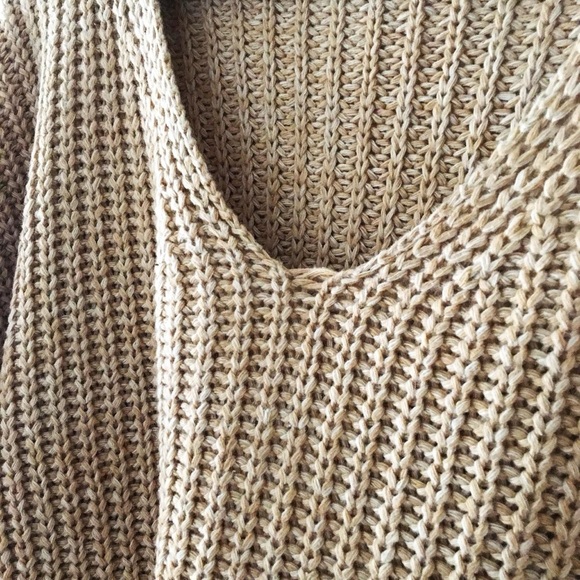 Super Oversized Tan/Beige & White Gradient Knit Sweater - Picture 4 of 4